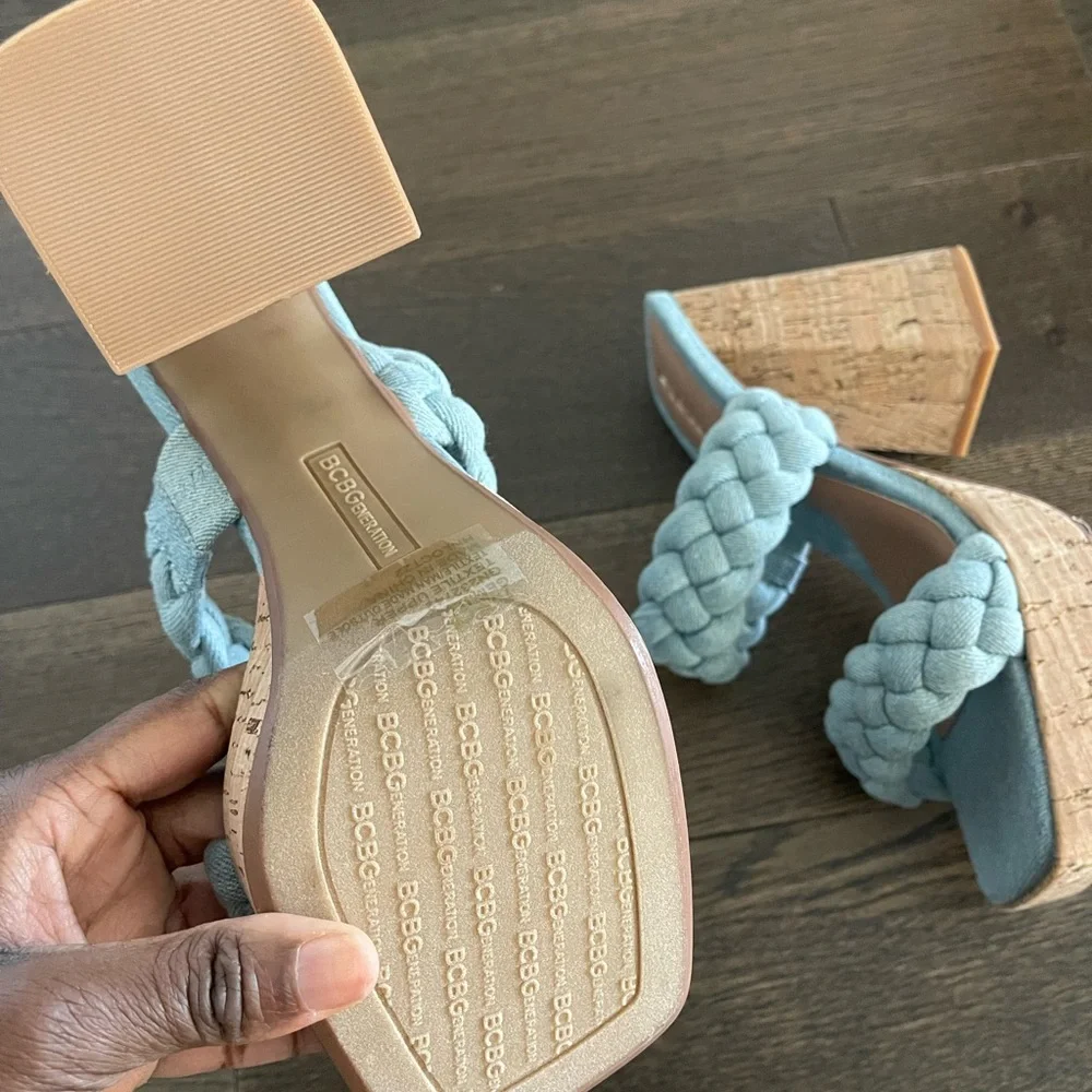 Bcbg platform heels in denim color - Picture 5 of 5